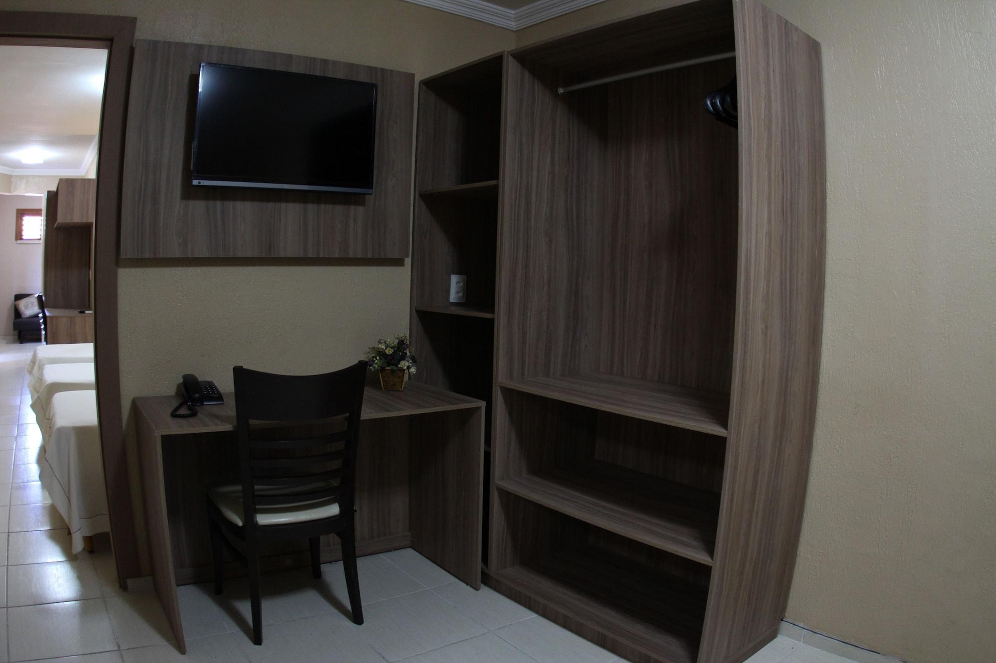 Amuarama Hotel 3*