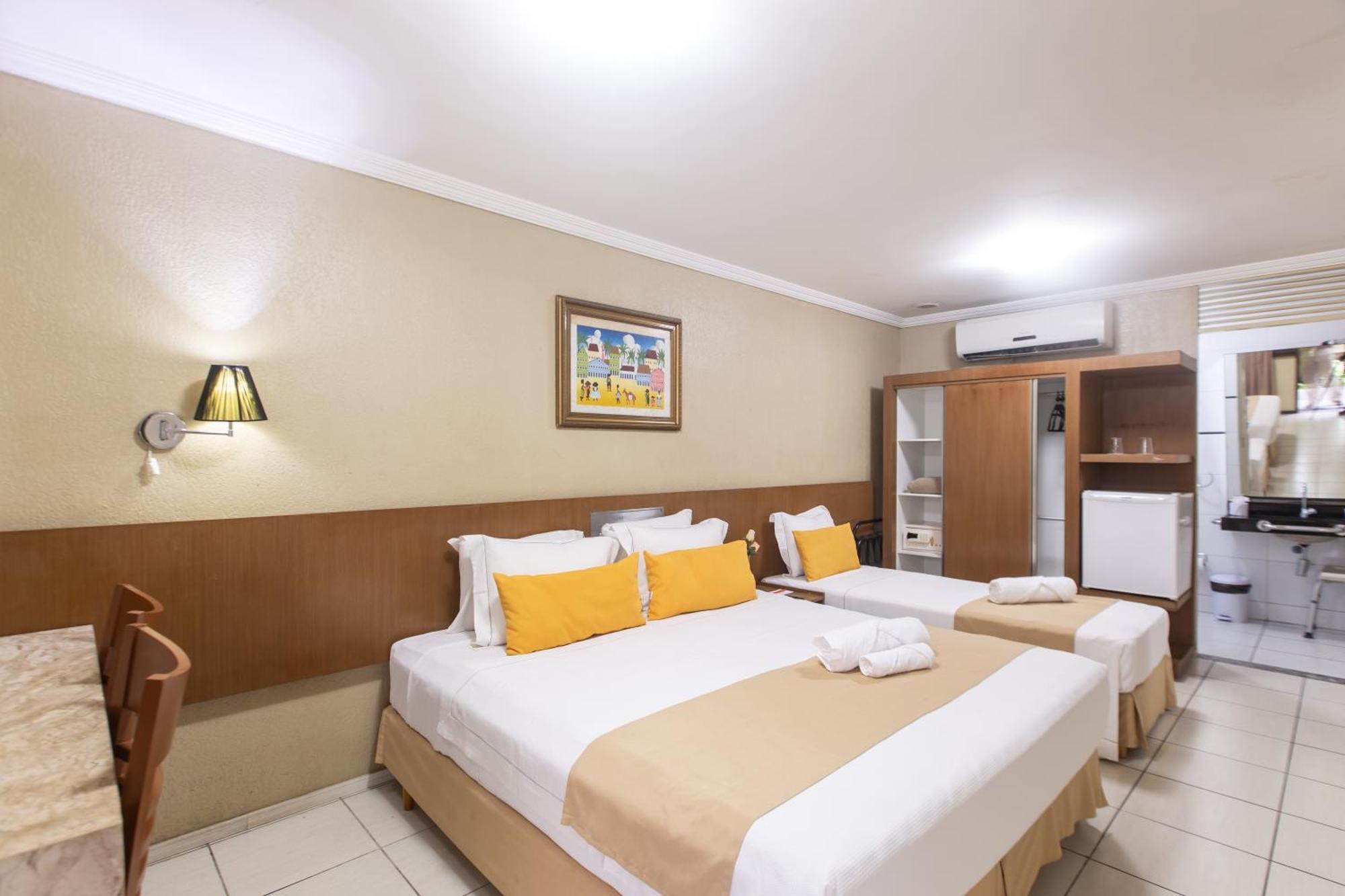 Amuarama Hotel 3*